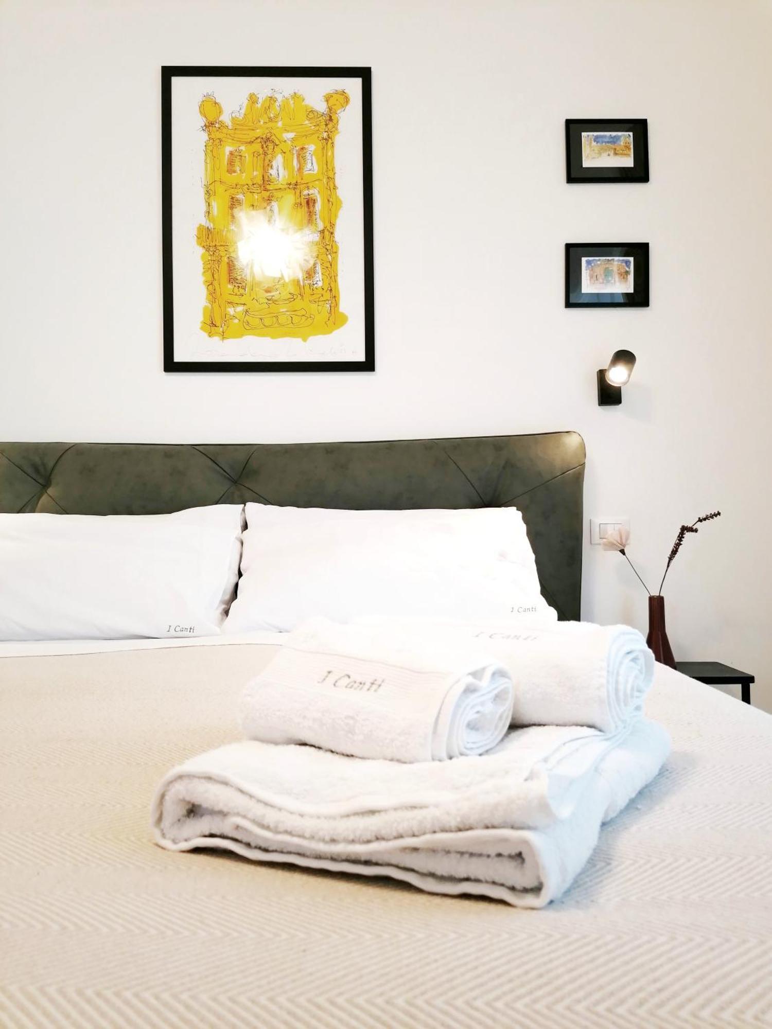 I Canti Comfort Rooms Palermo Esterno foto